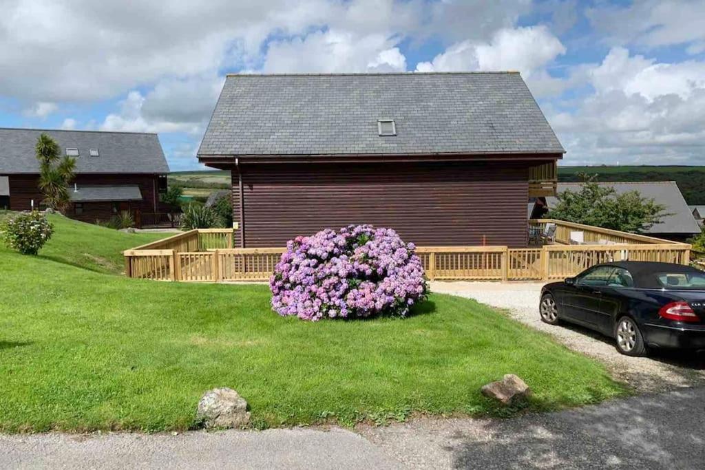 Retallack Resort 4 Bedroom Lodge - Hot Tub For Hire On Request -Pool & Spa Padstow Eksteriør bilde