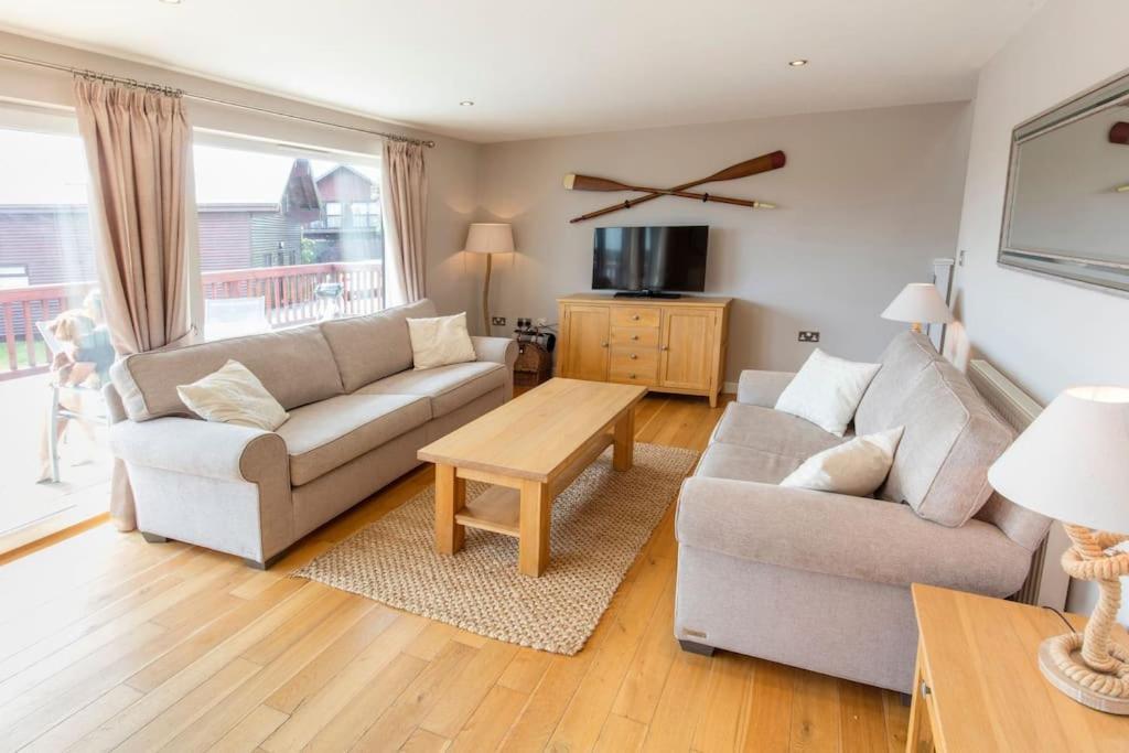 Retallack Resort 4 Bedroom Lodge - Hot Tub For Hire On Request -Pool & Spa Padstow Eksteriør bilde